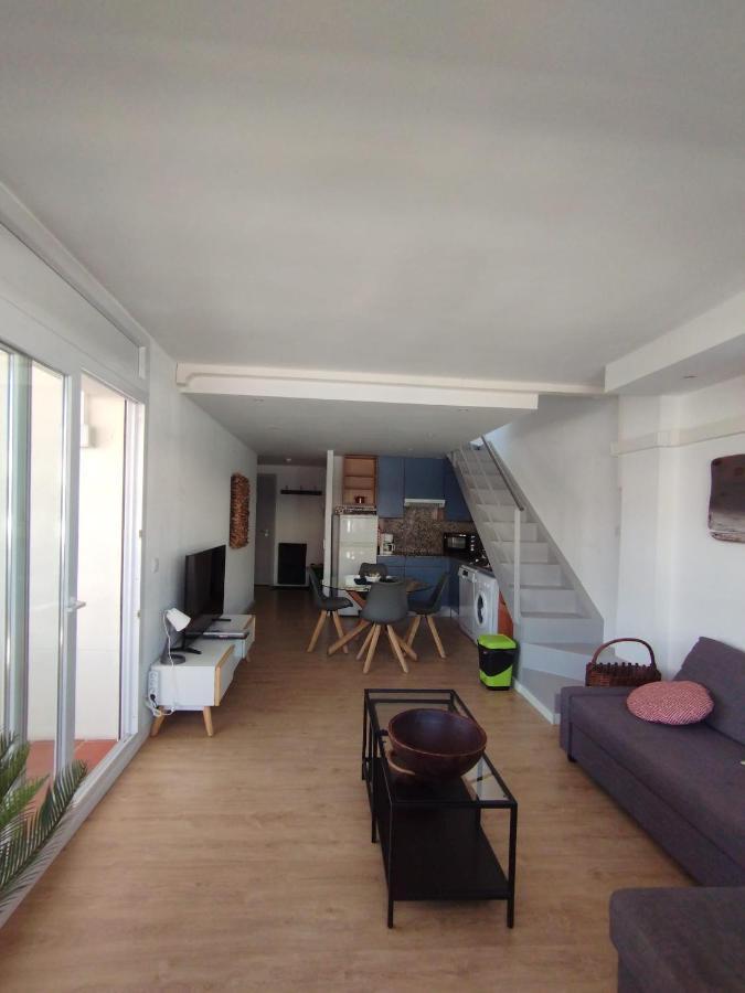 Atico Of 3 Rooms, Total 130M² Just For You With A 60 M² Terrace, Swimming Pool, Mountain And Marina View. Росес Екстер'єр фото