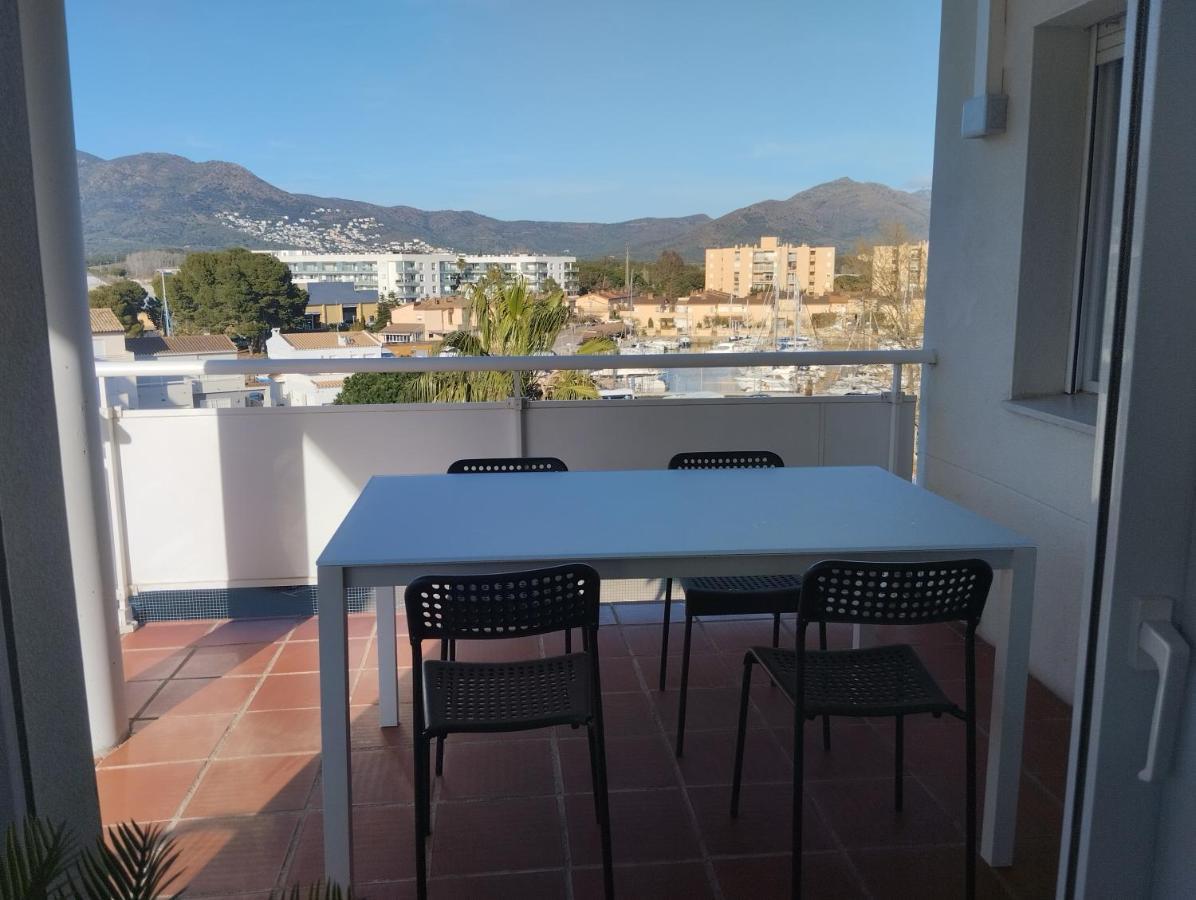 Atico Of 3 Rooms, Total 130M² Just For You With A 60 M² Terrace, Swimming Pool, Mountain And Marina View. Росес Екстер'єр фото